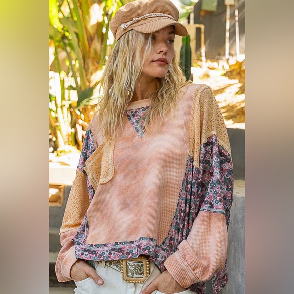 POL Pumpkin Jam Floral Crochet Patchwork Sweater - Picture 8 of 9